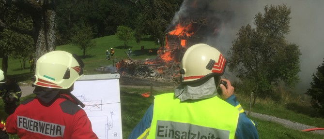 Brand Bauernhaus in Schwellbrunn, Stützpunkteinsatz