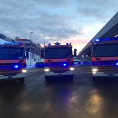 Zwei neue Einsatzfahrzeuge erhalten